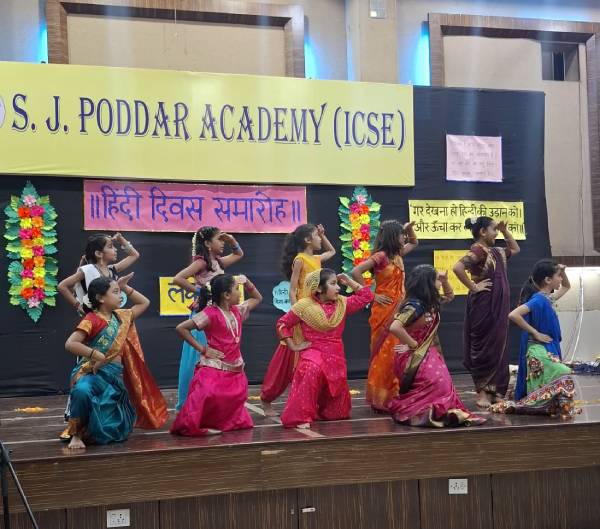 Hindi divas celebration