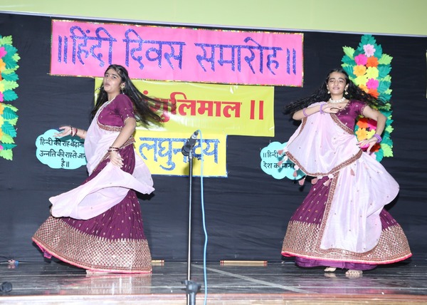 Hindi divas celebration