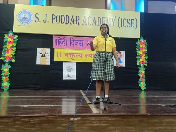 Inter-House Hindi Elocution Competition